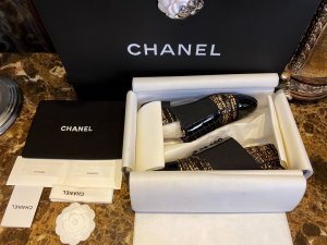 Chanel size 35-41 埃及系列 特殊黑金面料西装鞋