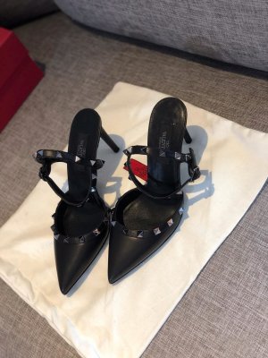 Valentino Valentin* Garavani Rockstud 8.0进口牛漆皮脚背带后系带高跟后空凉鞋 - 真空电镀铆钉 - 裸粉色纳帕小牛皮饰边和袢带 - 进口牛漆皮&进口胎小牛/水染羊皮内里 - 意大利真皮大底 - 跟高 8 - 尺码 3