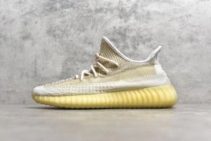 AD Yeezy Boost 350V2 “Abez” 氧化天使/雪花白满天星 鞋型一眼公司货既视感 碾压市面一切版本 细节不再多做介绍 独家原底原面 历来好评无数 市面公认最稳的 YEEZY350系列 全部材料来自原厂 拿到手里随意对比公司货 36/47