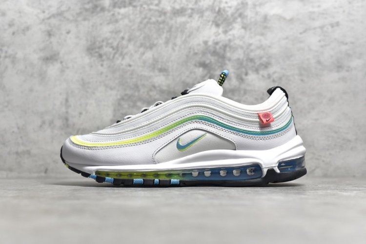 【情侣款】星球 Nike Worldwide系列 迎来一位新成员 Nike Air Max 97 “Worldwide”配色以经典跑鞋Air Max 97为蓝本 整双鞋采用白色为主调 细节处辅以 搭配同色系气垫，视觉效果十分抢眼 随鞋附赠一个反光效果吊牌 - Click Image to Close