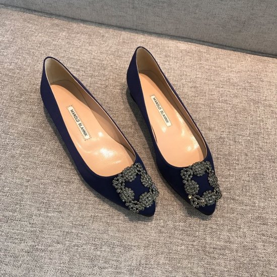 Manolo Blahnik 鞋面：意大利进口原厂真丝 内里：意大利进口水晶羊皮 鞋底：意大利进口真皮大底 size：35～40 Heel height ：flat、5.5cm、7cm、8.5cm、10cm - Click Image to Close