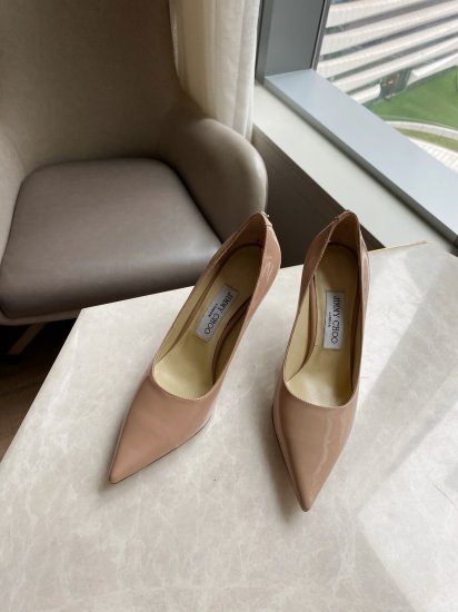 Jimmy Choo JimmyChoo 跟高8.5cm 尖头、浅口、漆皮鞋面 鞋面：进口漆皮 内里：进口全粒面水晶羊皮 大底：真皮大底 跟高： 平底1.0cm 中跟6.5cm 高跟8.5cm SIZE ：35-40 - Click Image to Close