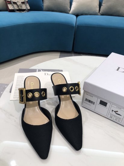 Dior 尖头高跟扣子款 面料：原版机织罗纹布 内里：原版羊皮 大底：意大利真皮底 码数：34-40 - Click Image to Close