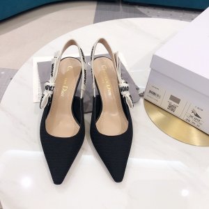 Dior 2020黑色螺纹布6 .5cm 面料：原版黑色螺纹布 内里：原版羊皮 大底：意大利真皮底 跟高：6.5cm 码数：34-40 l