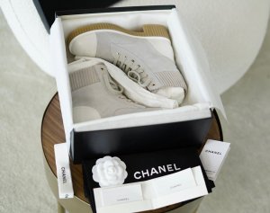Chanel 灰蓝色麂皮高帮马丁靴 35-40
