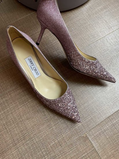 Jimmy Choo 6.5cm 尖头、浅口、鞋面粗细拼接 鞋面：高密度格丽特 内里：进口全粒面水晶羊皮 大底：真皮大底 跟高： 平底1.0cm 中跟6.5cm 高跟8.5cm /尺寸信息./ SIZE ：35-40 - Click Image to Close