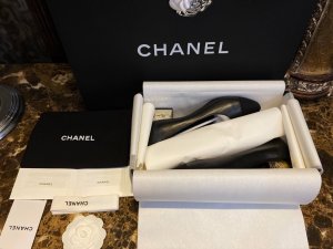 Chanel size 34-41 金跟黑色