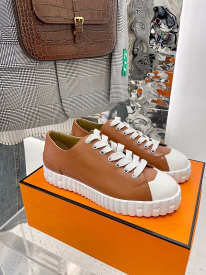 Hermes ss21 饼干鞋 超可爱的饼干鞋 小羊皮鞋面很软，饼干底超轻的 很好穿，春夏也很好搭，喜欢 size35-40 - Click Image to Close