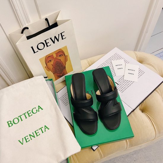 Bottega Veneta 鞋面：原版进口全粒面小牛皮 内里：特定水染头层羊皮，垫脚全粒面小牛皮 大底：原版进口意大利印刷片注塑大底 size: 35-39 平底/中跟6cm - Click Image to Close