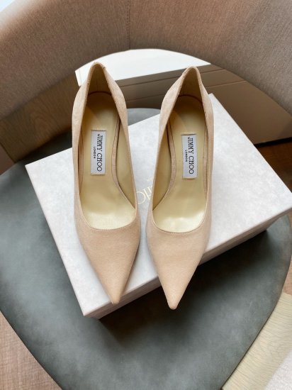 Jimmy Choo JimmyChoo 跟高8.5cm 尖头、浅口、羊京鞋面 鞋面：进口羊鲸 内里：进口全粒面水晶羊皮 大底：真皮大底 跟高： 平底1.0cm 中跟6.5cm 高跟8.5cm SIZE ：35-40 - Click Image to Close