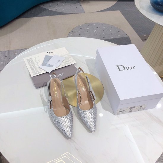 代购级别 Dior/迪奥 2020春款编织羔羊水钻跟鞋 鞋面：采用台湾真空压流技术 内里：纯绵羊皮里 不打皱 侧面：弹力松紧带 大底：意大利A级牛皮底 颜色：银/黑 跟高：平底/6.5cm/9.5cm Size：34-41 - Click Image to Close