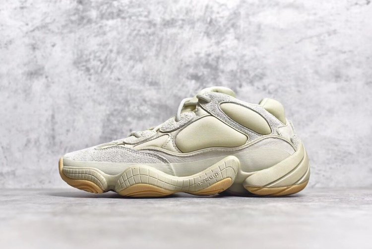 Yeezy500 “Stone”石 全面出货 原材料原楦头定型 独家进口原厂翻毛皮 质感可见 针车间距同步公司 报废率极高提升成本不吝啬 后跟小V包裹夹角可见/区分市面松垮脚裸 原底刻字清晰无残缺/鞋舌皮革处有闪粉防伪 尺码36 36.5 37 38 38 - Click Image to Close