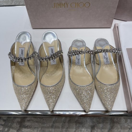 Jimmy Choo 新品超仙银色闪粉薄纱拼金属感纳帕羊皮系列单鞋 材质与工艺： 进口闪粉薄纱拼纳帕羊皮面料 定染羊皮内里 意大利制真皮大底 Size：35-40，薄纱面水钻薄纱 - Click Image to Close