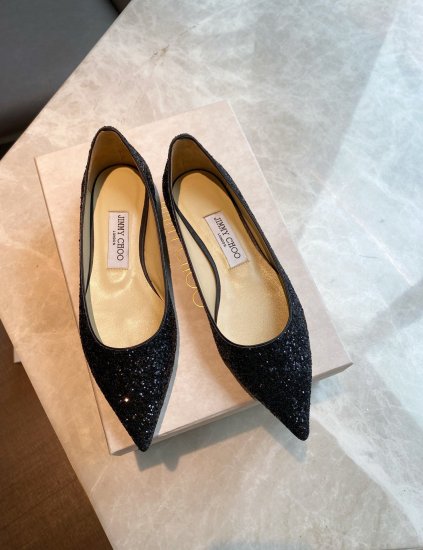 Jimmy Choo 1cm 尖头、浅口、鞋面粗细拼接 鞋面：高密度格丽特 内里：进口全粒面水晶羊皮 大底：真皮大底 跟高： 平底1.0cm 中跟6.5cm 高跟8.5cm /尺寸信息./ SIZE ：35-40 - Click Image to Close