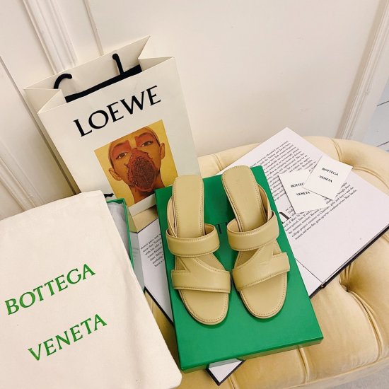 Bottega Veneta 鞋面：原版进口全粒面小牛皮 内里：特定水染头层羊皮，垫脚全粒面小牛皮 大底：原版进口意大利印刷片注塑大底 size: 35-39 平底/中跟6cm - Click Image to Close