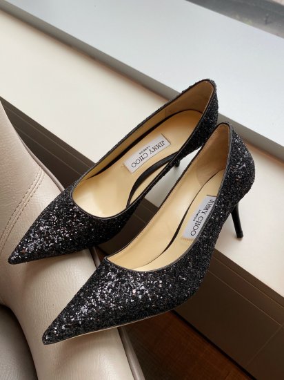 Jimmy Choo 6.5cm 尖头、浅口、鞋面粗细拼接 鞋面：高密度格丽特 内里：进口全粒面水晶羊皮 大底：真皮大底 跟高： 平底1.0cm 中跟6.5cm 高跟8.5cm /尺寸信息./ SIZE ：35-40 - Click Image to Close