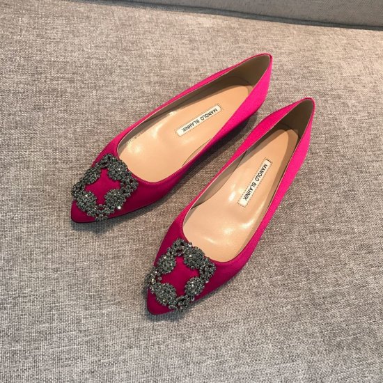 Manolo Blahnik 鞋面：意大利进口原厂真丝 内里：意大利进口水晶羊皮 鞋底：意大利进口真皮大底 size：35～40 Heel height ：flat、5.5cm、7cm、8.5cm、10cm - Click Image to Close