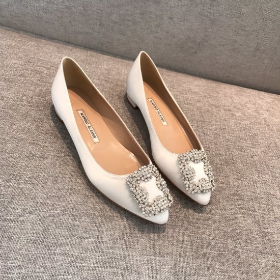 Manolo Blahnik 鞋面：意大利进口原厂真丝 内里：意大利进口水晶羊皮 鞋底：意大利进口真皮大底 size：35～40 Heel height ：flat、5.5cm、7cm、8.5cm、10cm - Click Image to Close