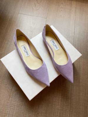 Jimmy Choo JimmyChoo 跟高1cm 尖头、浅口、羊京鞋面 鞋面：进口羊鲸 内里：进口全粒面水晶羊皮 大底：真皮大底 跟高： 平底1.0cm 中跟6.5cm 高跟8.5cm SIZE ：35-40