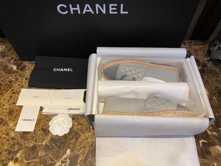 Chanel 灰色小羊皮菱格渔夫鞋 35-36-37-38-39-40-41 - Click Image to Close