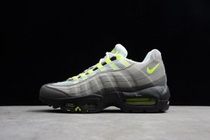 【男码】纯原版本--Nike Air Max 95 黑绿 ！ 尺码 : 40 40.5 41 42 42.5 43 44 44.5 45 46