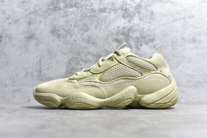 Yeezy Desert Rat 500 “SUPER MOON YELLOW” 原厂原材组装工艺 #全网唯一内置adidas PRENE+减震科技 #全网唯一原厂原材进口组装处理 #全网唯一原底面版本权威YEEZY 尺码 : 36 36.5 37 38