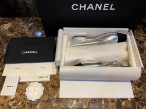 Chanel Size 34-41 银色羊皮拼色slingback后系带平底