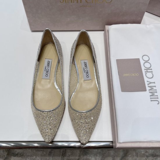 Jimmy Choo 2021新品超仙银色闪粉薄纱拼金属感纳帕羊皮系列单鞋 材质与工艺： 进口闪粉薄纱拼纳帕羊皮面料 定染羊皮内里 意大利制真皮大底 Size：35-40，薄纱面/水钻薄纱 - Click Image to Close