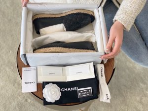 Chanel size 35-41 黑色原厂羊皮菱格渔夫鞋