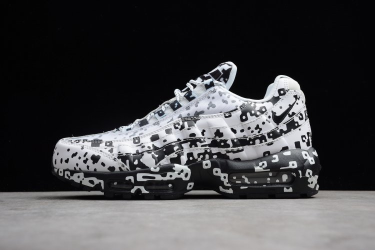 【情侣款】纯原版本--Nike Air Max 95 黑白雪花！ 尺码 : 36 36.5 37.5 38 38.5 39 40 40.5 41 42 42.5 43 44 44.5 45 - Click Image to Close