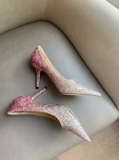 Jimmy Choo 跟高8.5cm 尖头、浅口、鞋面粗细拼接 鞋面：高密度格丽特 内里：进口全粒面水晶羊皮 大底：真皮大底 跟高： 平底1.0cm 中跟6.5cm 高跟8.5cm /尺寸信息./ SIZE ：35-40 - Click Image to Close