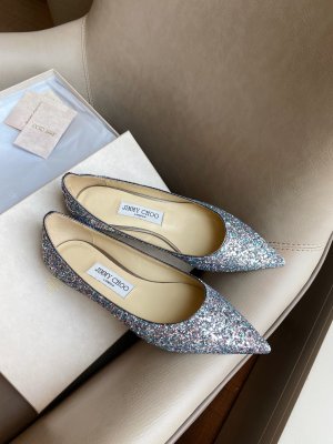 Jimmy Choo 跟高1cm 尖头、浅口、鞋面粗细拼接 鞋面：高密度格丽特 内里：进口全粒面水晶羊皮 大底：真皮大底 跟高： 平底1.0cm 中跟6.5cm 高跟8.5cm /尺寸信息./ SIZE ：35-40