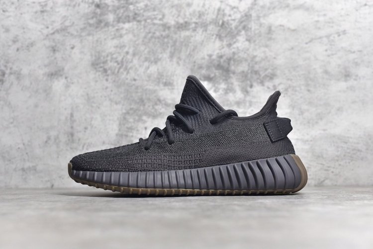 yeezy 350v2“Cinder”黑生胶 侧透满天星--纯德国进口巴斯夫爆米花，购买阿迪公司正品资料研发，原代工厂生产，进口公司材料产出，与Real相似度99.9%，市面独家发售 码数 : 36 36.5 37 38 38.5 39 40 40.5 4 - Click Image to Close