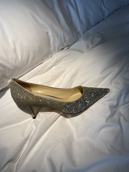 Jimmy Choo 8.5cm 尖头、浅口、鞋面粗细拼接 鞋面：高密度格丽特 内里：进口全粒面水晶羊皮 大底：真皮大底 跟高： 平底1.0cm 中跟6.5cm 高跟8.5cm /尺寸信息./ SIZE ：35-40 - Click Image to Close