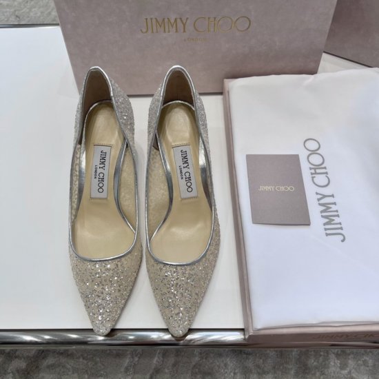 Jimmy Choo 2021新品超仙银色闪粉薄纱拼金属感纳帕羊皮系列单鞋 材质与工艺： 进口闪粉薄纱拼纳帕羊皮面料 定染羊皮内里 意大利制真皮大底 Size：35-40，薄纱面/水钻薄纱 - Click Image to Close