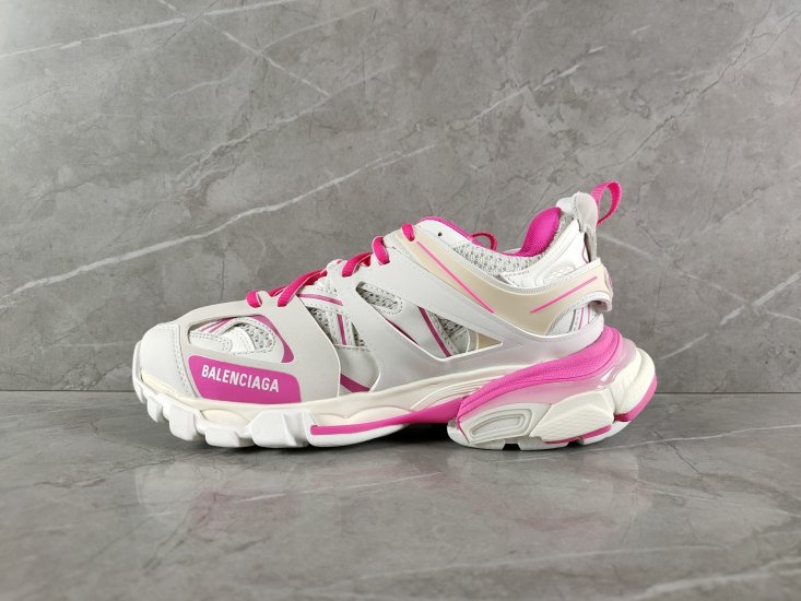 情侣款 balenciaga track 新配色 全部采用原案档原楦数据开发#1:1比克例重 原装全掌级升乳胶鞋垫设计 市面最为正东确莞代工原底部 size 35 36 37 38 39 40 41 42 43 44 45 46 - Click Image to Close