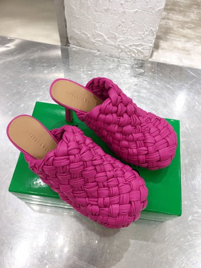 Bottega Veneta 材质是超级柔软的Nappa小羊皮 传统手工技艺双面编织 原楦高定 圆润有型鞋头 鞋身线条流畅 2CM防水台真皮包裹 舒适度妥妥的 不能再稳了 意大利真皮大底 Size ：35-41 跟高：10CM - Click Image to Close