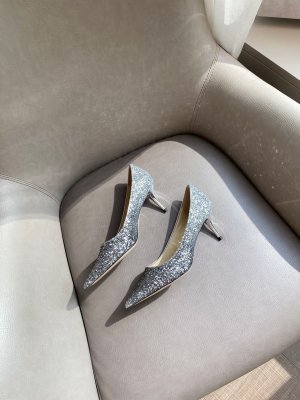 Jimmy Choo 跟高6.5cm 尖头、浅口、鞋面粗细拼接 鞋面：高密度格丽特 内里：进口全粒面水晶羊皮 大底：真皮大底 跟高： 平底1.0cm 中跟6.5cm 高跟8.5cm /尺寸信息./ SIZE ：35-40