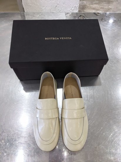 Bottega Veneta 原版皮 专门定制的进口蜡感牛皮胚 单层内里全小羊皮垫脚 大底:意大利皮底 码数：35-40 - Click Image to Close