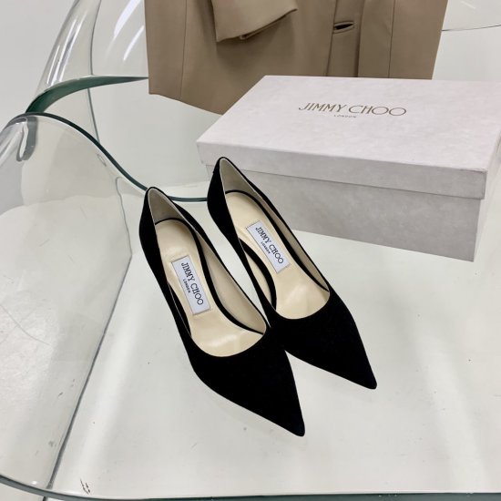 Jimmy Choo 【材质】 鞋面：进口小牛漆皮、羊京皮 内里：混种小羊皮 大底：意大利真皮大底 size：35-40 - Click Image to Close