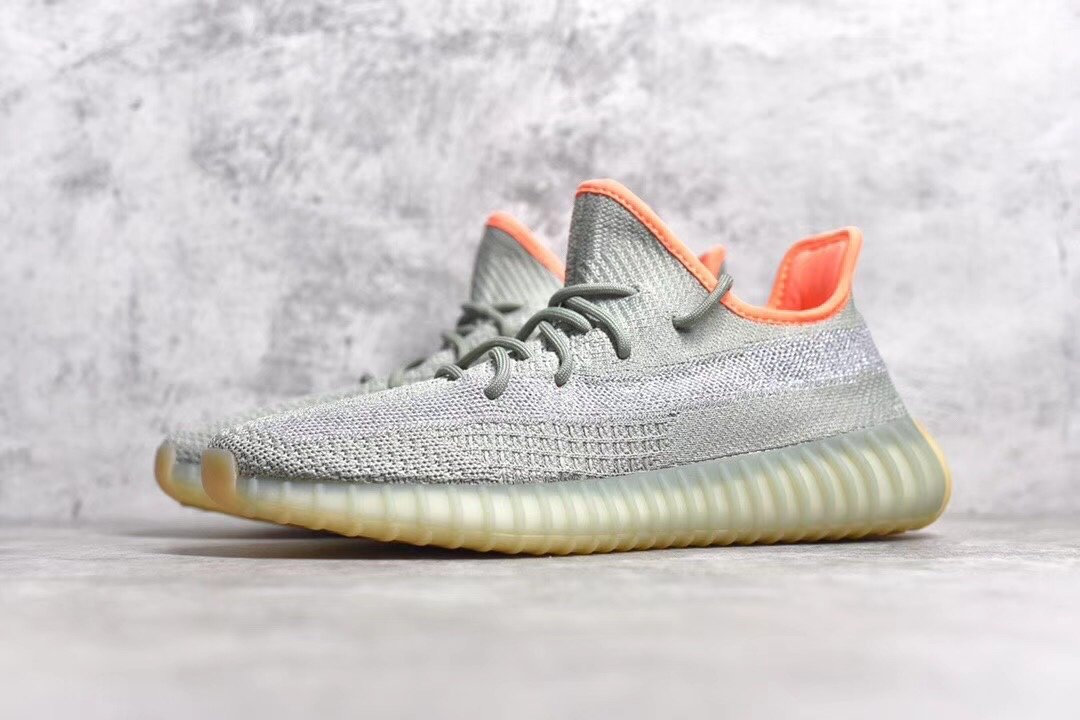 Yeezy Boost 350V2 Desert Sage 荷兰豆 灰橙侧透满天星配色 细节不再多做介绍 独家原底原面 历来好评无数 市面公认最稳的YEEZY350系列 价格优势 无需拼图大几率过验 全部材料来自原厂 36-47全码供应