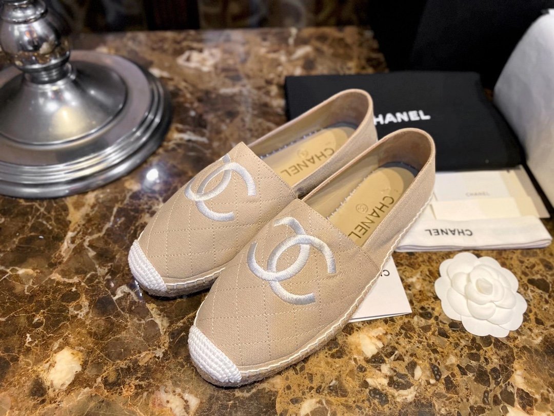 Chanel size 35-41 针织包头帆布渔夫鞋