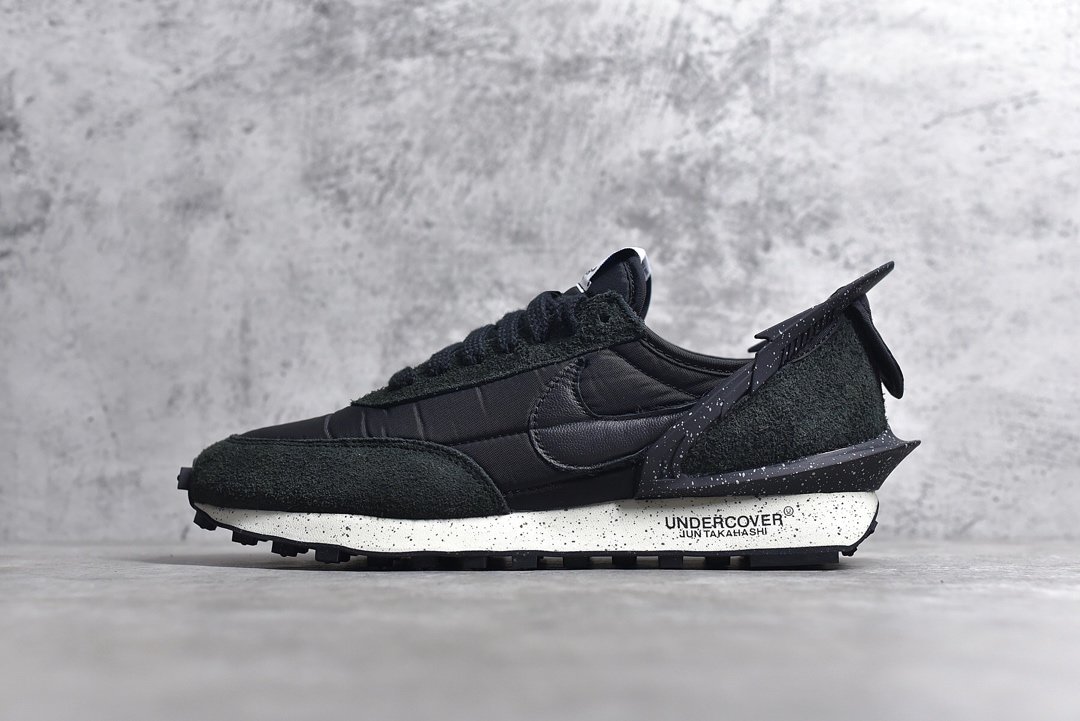 【情侣款】纯原版本--UNDERCOVER x Nike Daybreak 尺码 : 36 36.5 37.5 38 38.5 39 40 40.5 41 42 42.5 43 44 44.5 45