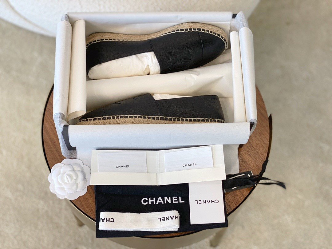 Chanel 黑色胎牛皮渔夫鞋 35-36-37-38-39-40-41