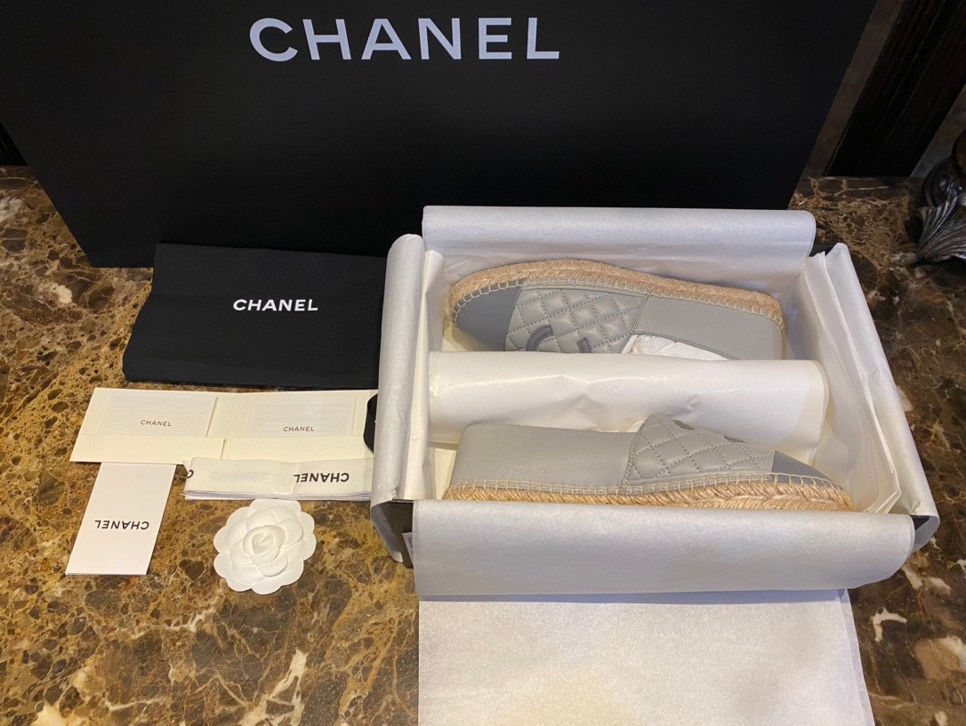 Chanel 灰色小羊皮菱格渔夫鞋 35-36-37-38-39-40-41